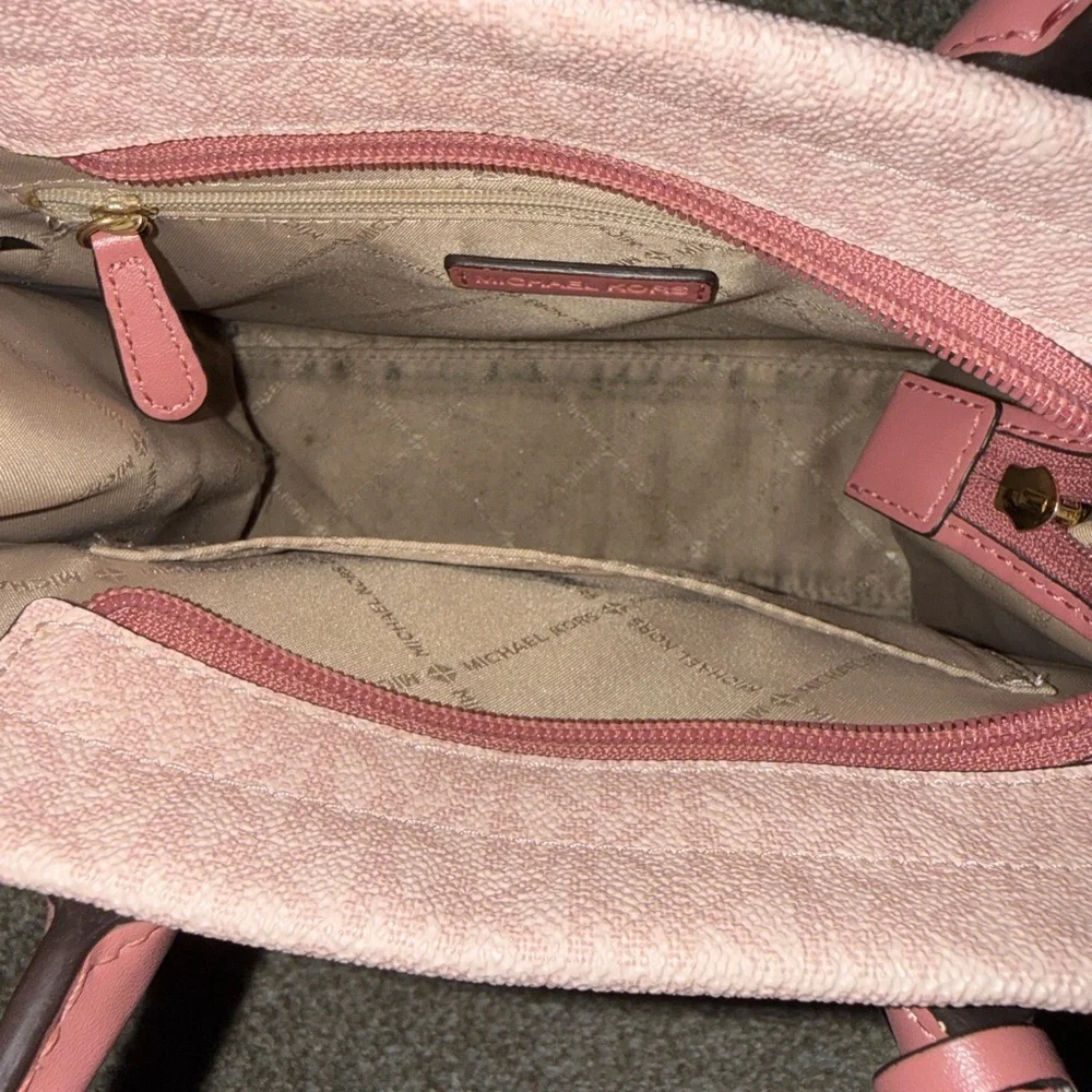 Michael Kors Small Pink Mirella Bag - Picture 5 of 5
